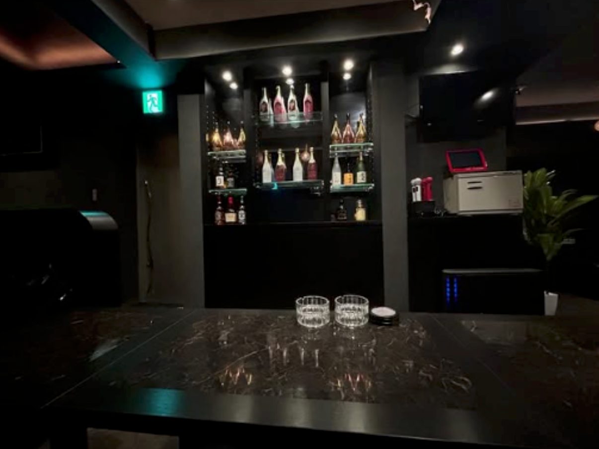 Lounge 神楽 〜KAGURA〜 店内写真